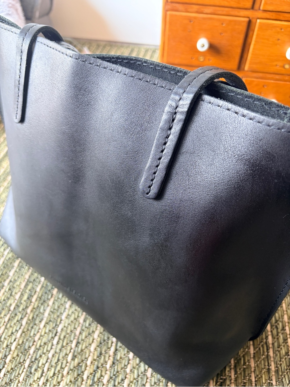 Portland Leather Medium Black August Tote